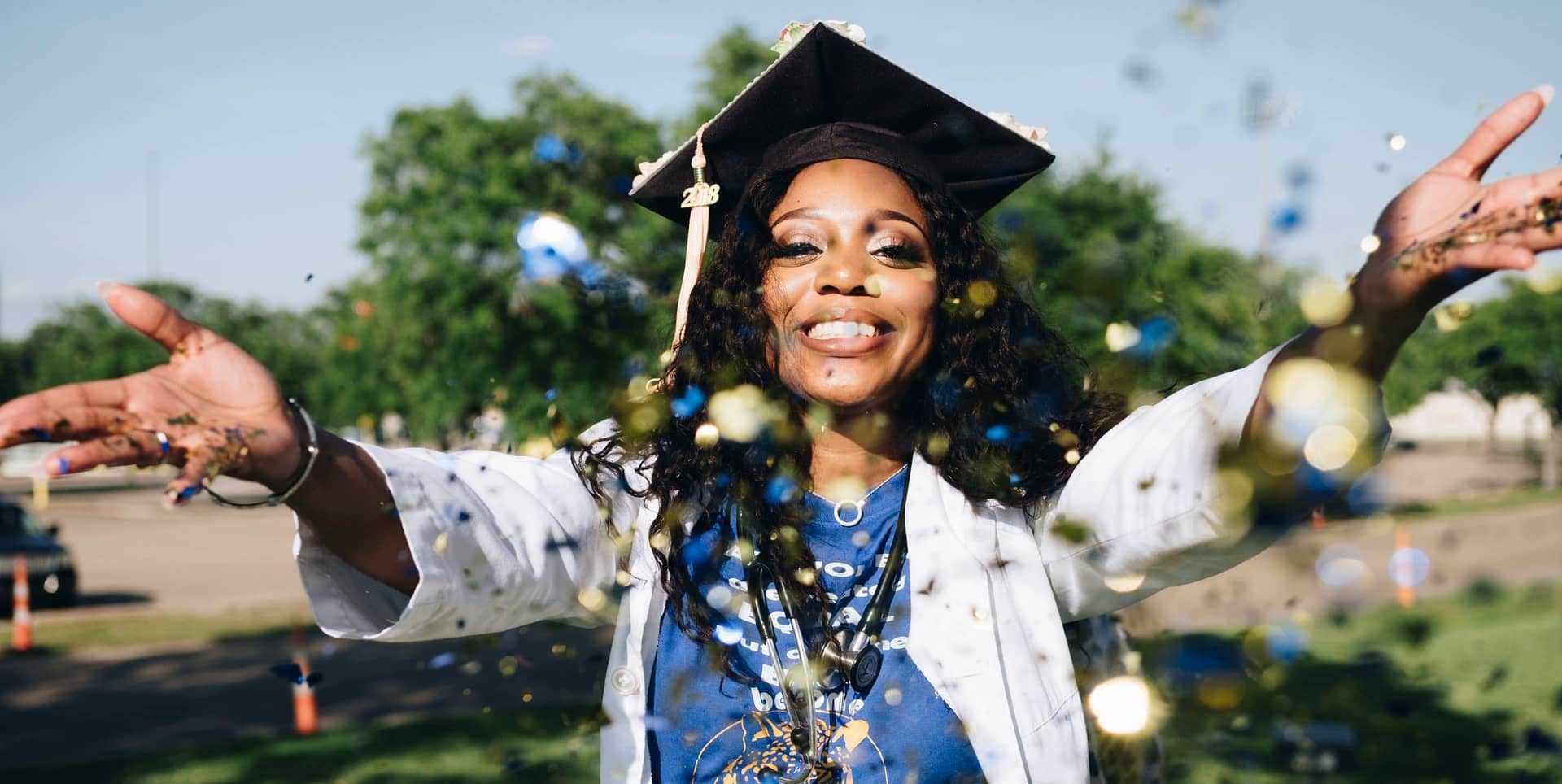 How to Make a Resume for Recent College Graduate